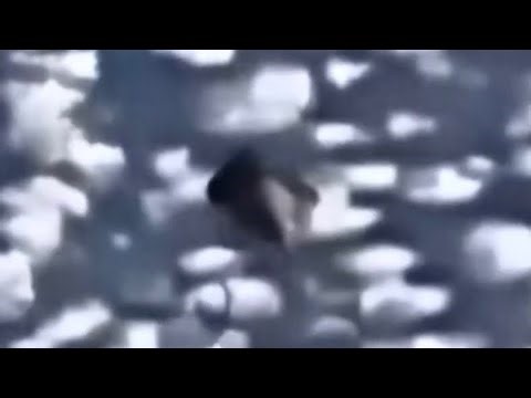 NASA film of Lockheed Martin Skunk Works Pumpkinseed alien reproduction vehicle