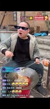 Boat Woes: Dramatic Capsizing & Water Spill