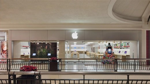 From Risky Bet to Retail Giant: Apple Store Turns 24 Today