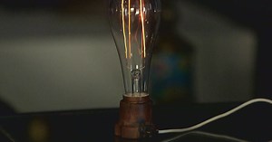 Antique light bulb collectors: A brilliant obsession