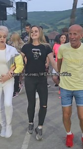 Ovdje grmi, puca, sijeva, niko ne oklijeva 🌹🎉💃 #kolo #viral #trending #fyp #dance #music #shorts | Dobra Prilika