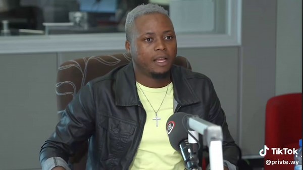 Cómo se Hizo Lately: El Podcast de Kelvin Momo