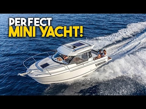 A MINI YACHT YOU CAN LIVE ON!