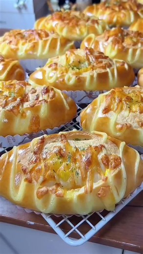 Fluffy Cheese Buns Recipe — Soft Corn & Cream Cheese Rolls