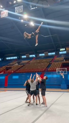 14 days until we’re back in Daytona! 🏝️☀️ 💪🏼 #collegecheer #kansascheer #ncanationals | KU Cheerleading