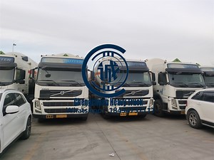 [Hot Item] 2011 Volvo FM 400 Heavy Duty Automatic Van Tow Truck 6X4 Stock Chasis Tractor Truck Truck Head Trailer CNG Diesel