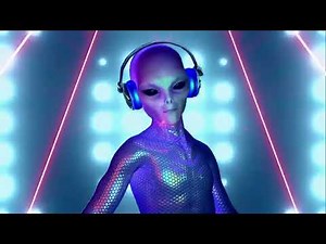 🎧👽 Alien Rave! Dancing to Epic House Music 🎶⚡