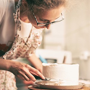 Cake Baking & Decorating Course | Online Diploma - Centre Of Excellence
