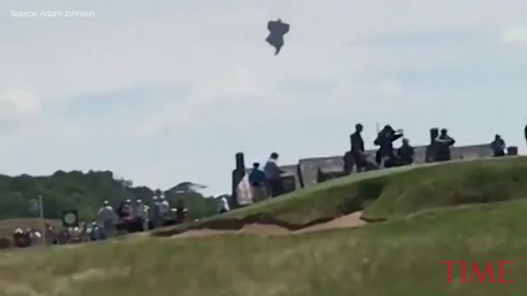 Blimp crashes down at the U.S. Open