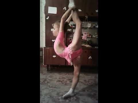 Gymnastic poses & moves