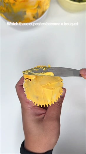 Creative Cupcake Bouquet Design Tutorial