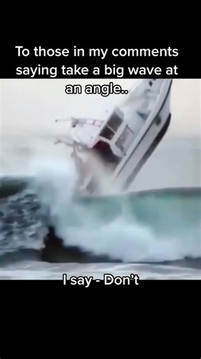 Navigating Big Waves in a Boat: Expert Tips