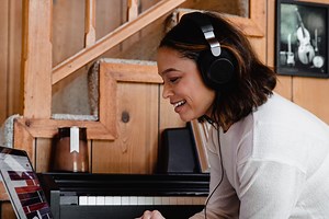 How to disable network sharing on Windows Media Player?