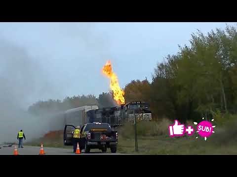 Runaway Train Diesel Engine! Norfolk Southern Train On Fire!