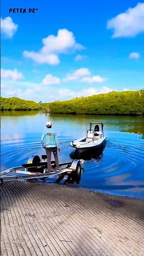 "Boat Launch FAIL Caught on Camera! 😂"