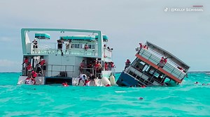 Passenger captures moment ferry begins to sink in Bahamas