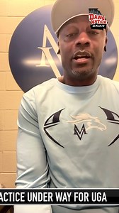 Gunner Stockton might wanna hit up Aaron Murray 📞 Terrence Edwards says nobody threw the back-shoulder better, and with two big-bodied targets, that could be the cheat code this offense needs. #Dawgs #DawgNation | UGA DawgNation – Georgia Bulldogs