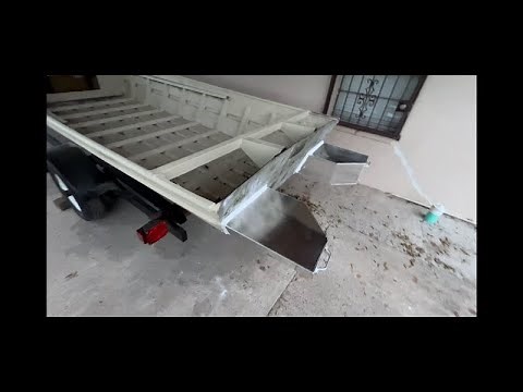 Jon boat build (part 8) Beaver tail float pods unboxing and bolt on installed.