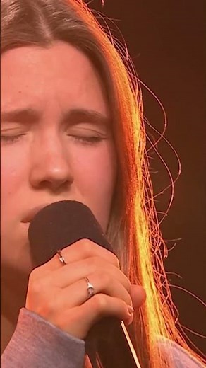 Sie haut ALLE mit ihrer Stimme um 😍 #DieBestenStimmen #shorts #stimme