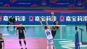 An acute, very fast, and skilled volleyball player! That’s Germany’s 🇩🇪 Christian Fromm. Watch all #VNL and #FIVBOQT Tokyo Qualification Matches on: 📺 http://bit.ly/2Pry1MA #Volleyball #InGame #BePartOfTheGame #Tokyo2020 Deutsche Volleyball-Nationalmannschaften | Volleyball World