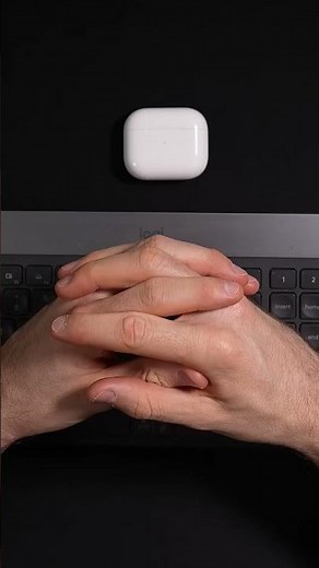 Connect your Airpods to Windows #SHORTS