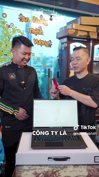 Laptop Gaming Alienware M18 R2 - Siêu Phẩm 2024