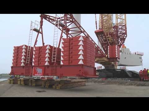 Liebherr - LR 11350 crawler crane with PowerBoom