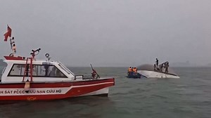 Vietnam tourist boat capsizes killing dozens, several still missing