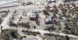 Floridians prepare to file insurance claims after Ian