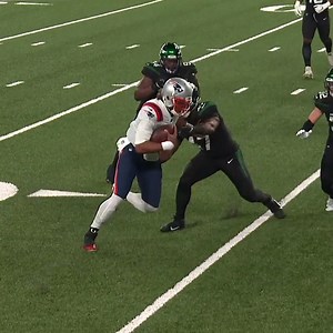 Cam Newton keeps it. Cam Newton scores! 📺: #NEvsNYJ on ESPN 📱: NFL app // Yahoo Sports app: https://bit.ly/3n9G4K1 | NFL