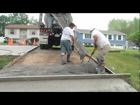 How to Pour a Concrete Driveway