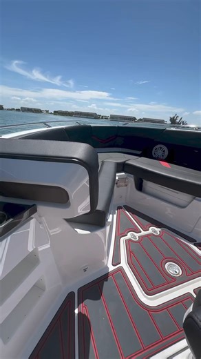 The 30’ Elite is ready for you and your crew. #MontereyBoats | Monterey Boats