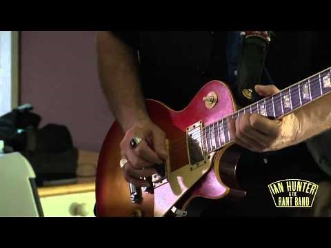 Ian Hunter "When I'm President" [LIVE]