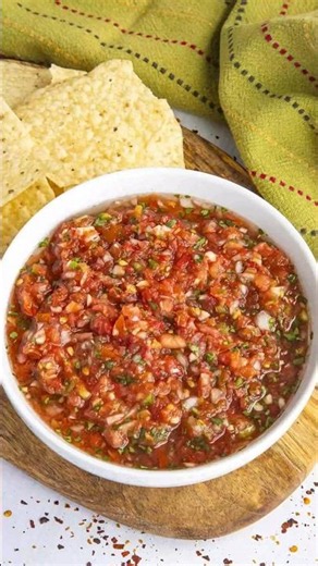 The Only Homemade Salsa Recipe You’ll Ever Need. Period.