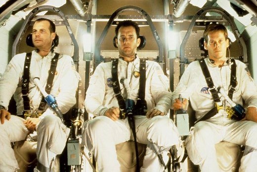 "Houston, we have a problem." Today marks 25 years since Ron Howard's 'Apollo 13' was released in theaters. 🚀 👨‍🚀 What's your favorite scene? https://imdb.to/3ifArbp | IMDb