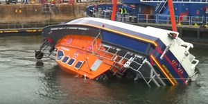 5 Tough Little Lifeboats That Just Refuse to Capsize