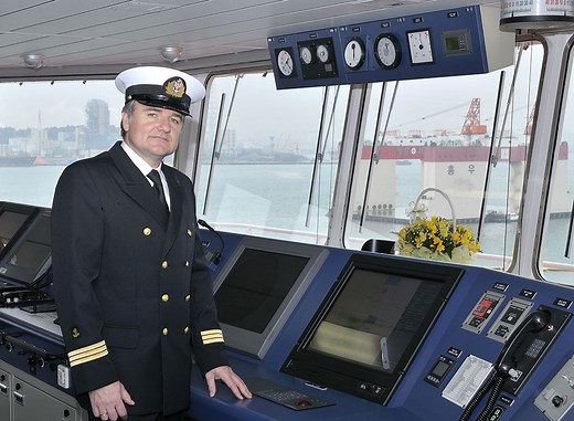 What does a Ship Captain Do? How to Become a Ship Captain