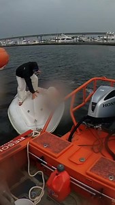 Capsized inflatable boat! Righting the vessel using the parbuckle method! Most sunk boats we deal with are relatively easily done with come alongs or this method. People always ask why not use lift bags?! Because they’re heavy, requiring transportation, setup, a tank or compressor, and a whole lot of cleanup. Work smarter not harder… #salvage #boat #fails #capsize #boatus #sinking #professional | Captain Retriever