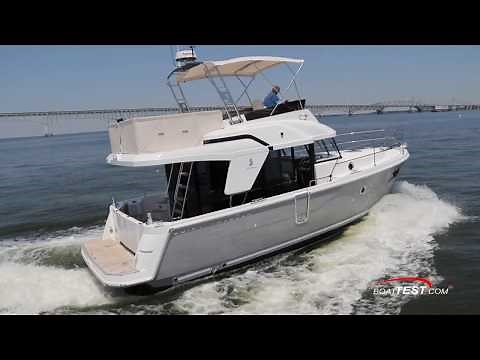 BENETEAU Swift Trawler 35 Review and Test Drive