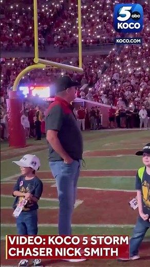 Bob Stoops honors Toby Keith during tribute at OU football game