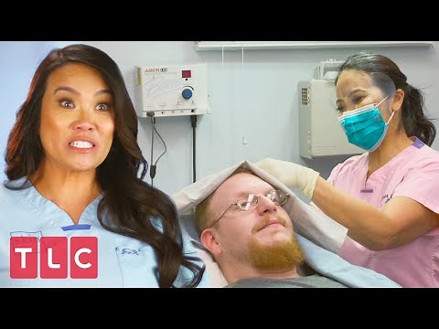 Exploding Cyst Hits Dr. Lee! 🤢 | Dr. Pimple Popper