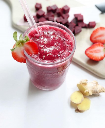 This Fresh Beet Smoothie Actually Tastes Amazing