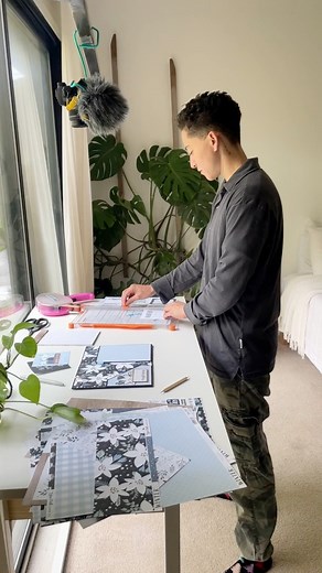 A fun, customizable notepad holder — use any papers you love, a replaceable pad, pocket, and ribbon pen holder. Perfect for gifts this season! Comment “Notes” to take a peek inside the classroom see details for making one yourself! We kept the embellishing super flat for this one, so it can slip in and out of a bag or purse with ease—cute, practical, and ready for anything! #minialbum #minialbums #minialbumscrap #scrapbooks #scrapbook #scrapbooking #diyalbums #miniálbumtutorial #papercrafting #m