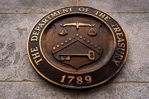 US federal deficit hits $602 billion amid tariff debate