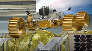 On a roll! Our VIPER rover prototype is practicing rolling out of its lunar lander at NASA's Johnson Space Center. The rover is set to arrive near the Moon's South Pole in late 2024, near the landing site of future NASA Artemis astronauts: nasa.gov/viper | NASA - National Aeronautics and Space Administration