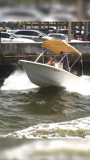 What Boat is This? | Boynton Inlet ➡️ Follow Boynton Boats for more original boat action videos! #boyntonboats #roughinlets #hauloverinlet #boyntoninlet #bocainlet #bocaboats #wavyboats #hauloverboats #Miami #boatzone #boatsvshaulover #boatsdaily | Boynton Boats