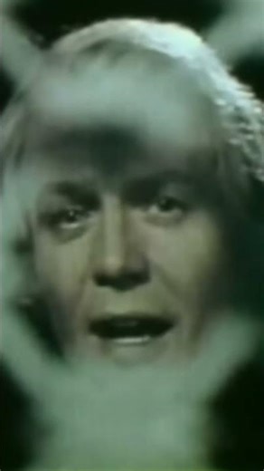 David Soul of Starsky & Hutch fame had this No.1 hit 49 years ago!