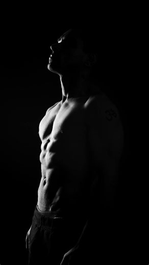 this song just makes me feel things and so do these two chaos demons who are about to fall so hard for each other... BOOK: THE MOON ALSO RISES by Frances M Thompson. TROPES: 🌙Gay4Pan MM Romance 💙Work Annoyances to Lovers 🌙Fake-Dating/Relationship 💙Grumpy x Sunshine 🌙Secret Millionaire 💙Ki.ss.ing in Tuxedos 🌙A Lipsync For Your Life Moment #MMRomanceBooks #HeatedRivalry #MMRomance #MMBookstagram #MMBooks | Frances M. Thompson