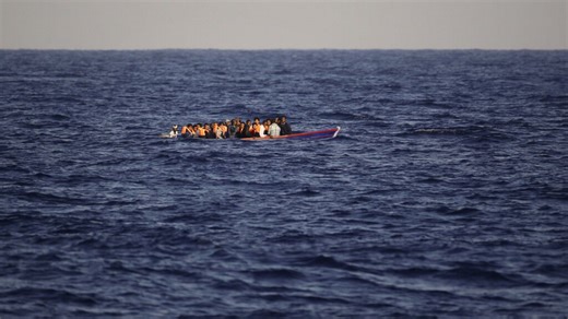 Video. Libyan coastguard returns boat with 64 migrants to shore