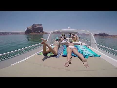 epic Lake Powell houseboat bday party